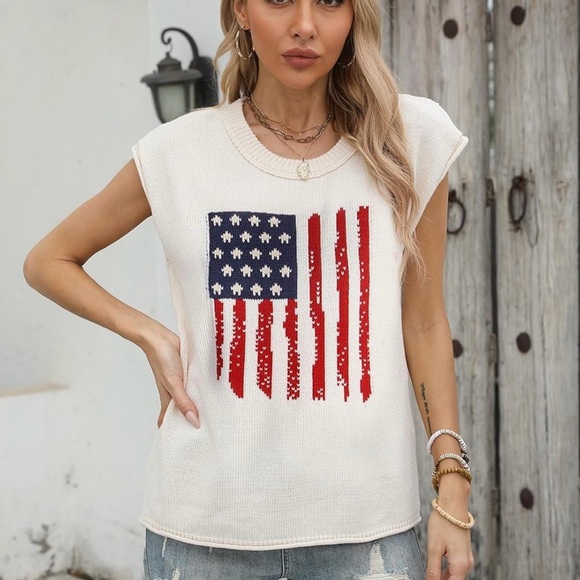 American Flag Sleeveless Sweater Vest - Casual Crew Neck Knitted Pullover - Picture 3 of 6